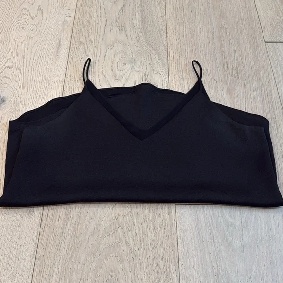Express Double-V Tank Top w/ Double Layer in Black Size Medium - Picture 4 of 8